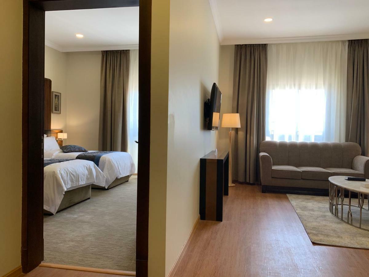 Tripper Inn Hotel Νταμάμ Εξωτερικό φωτογραφία